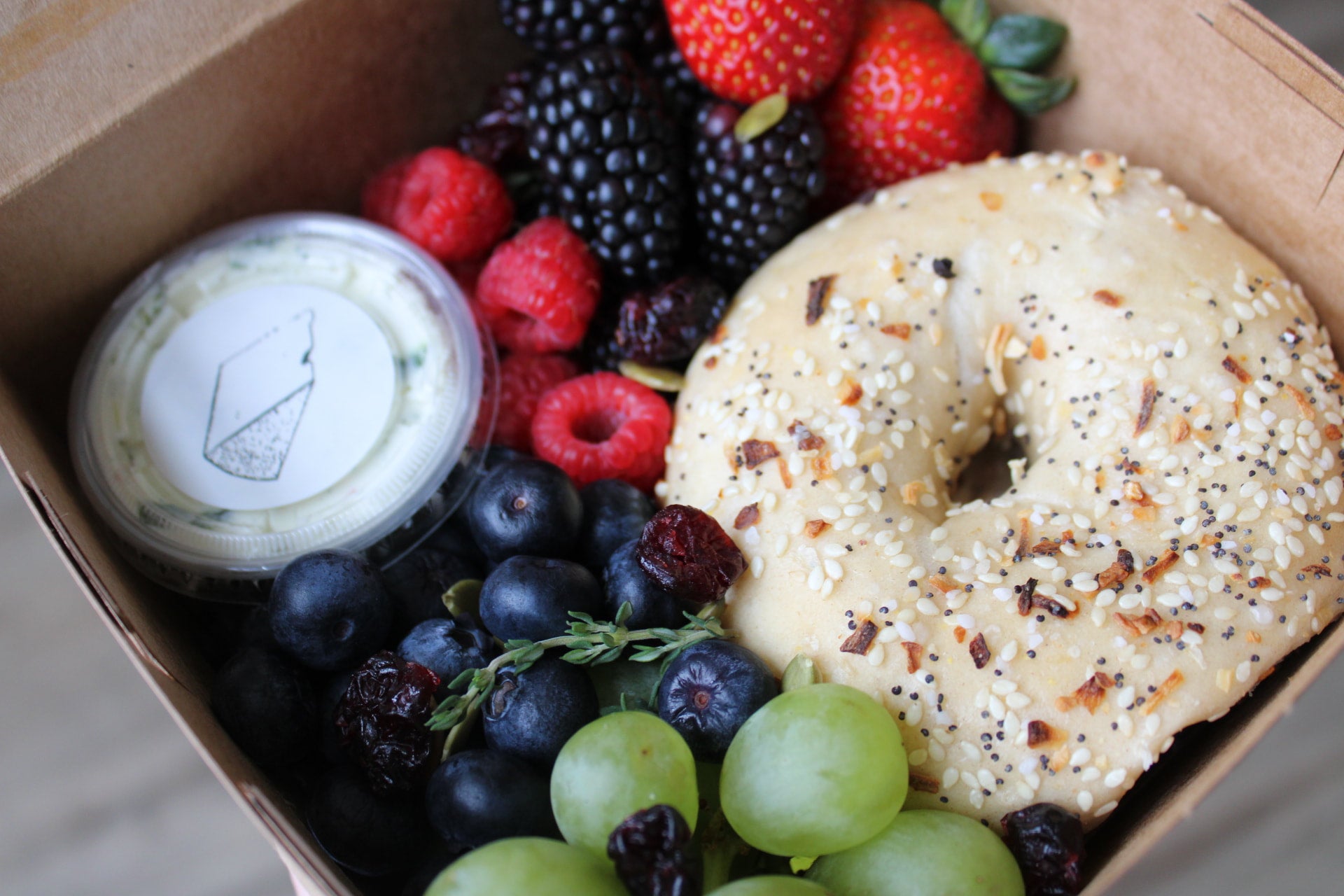 Bagel Fruit Box 1 Person Social Rind Co bagel-fruit-box-1-person-social-rind-co